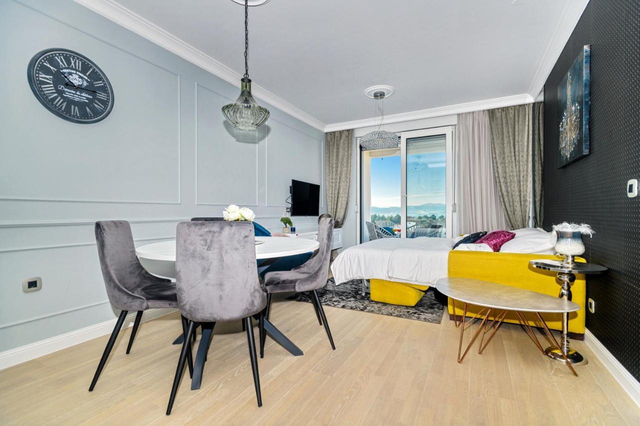 Divine Luxury Apartment Purple Задар Екстер'єр фото